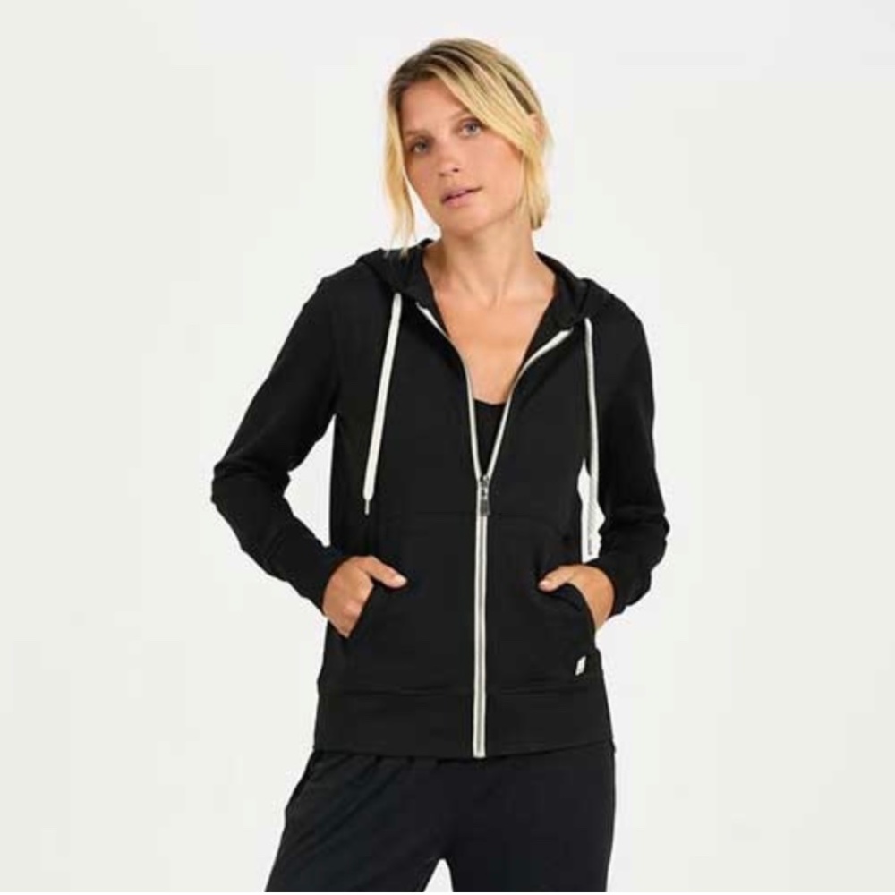 Vuori Halo Performance Hoodie